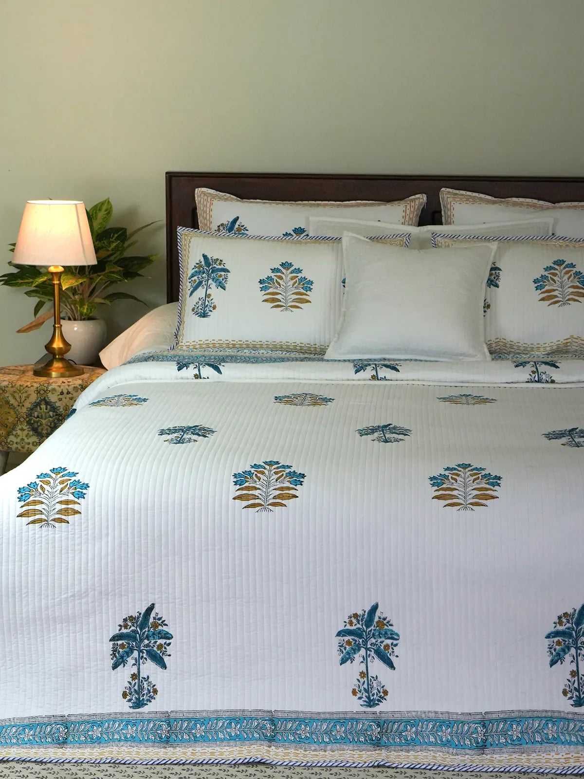 Banana Tree Cotton Bedspread