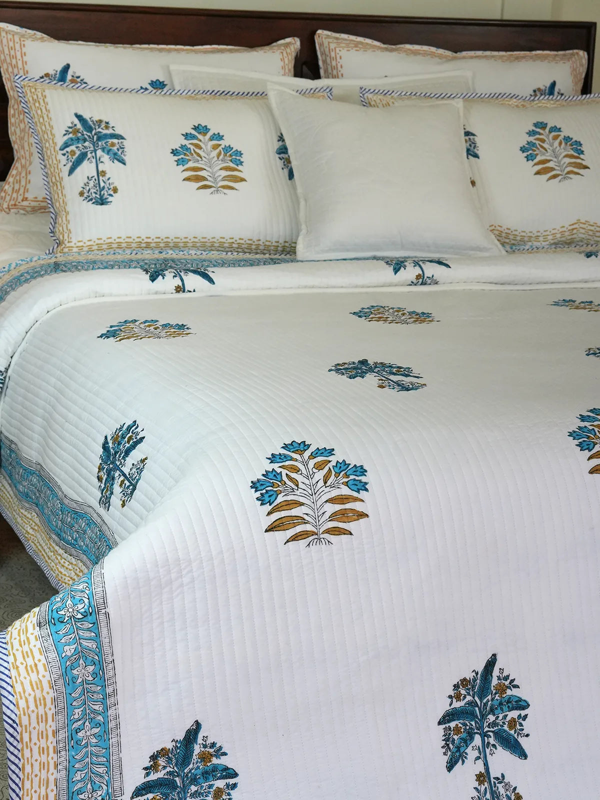 Banana Tree Cotton Bedspread
