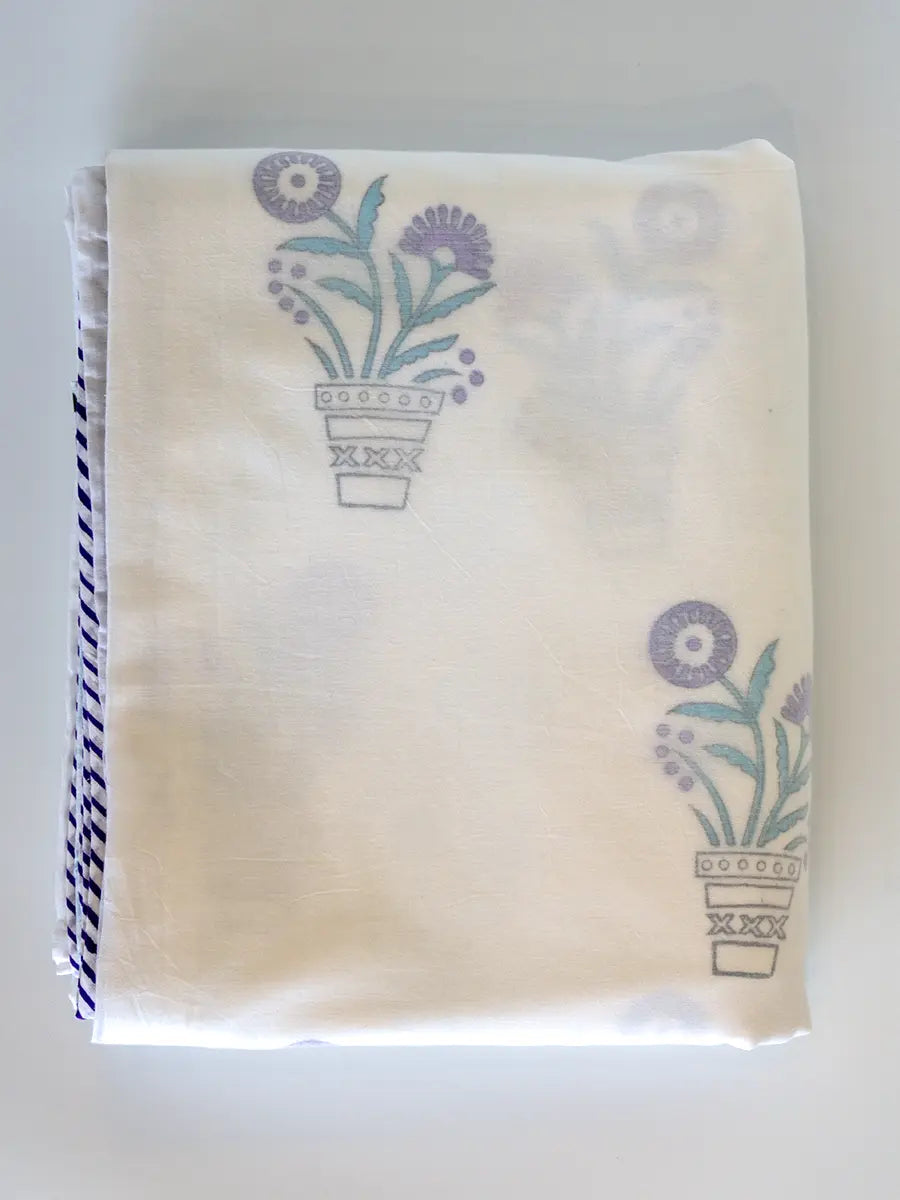 Blooming Vase Organic Cotton Blanket
