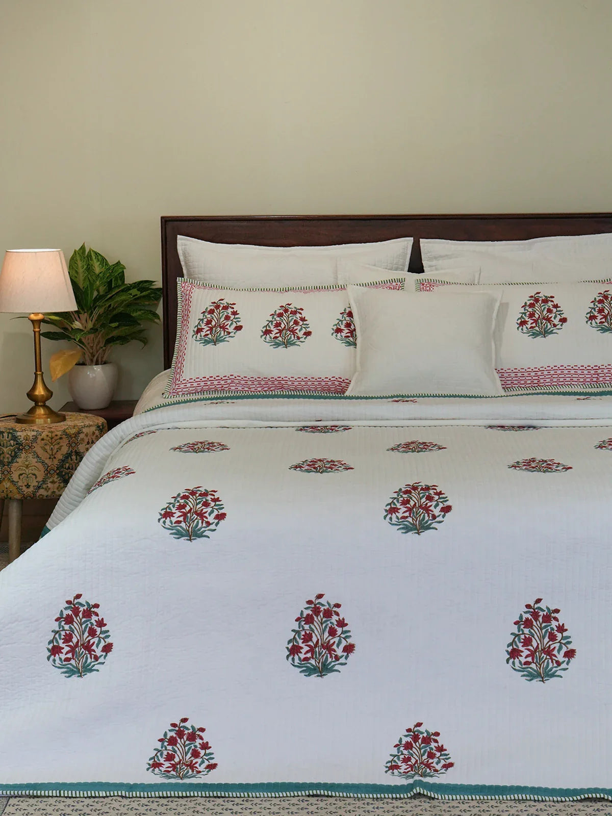 Calla Cotton Bedspread