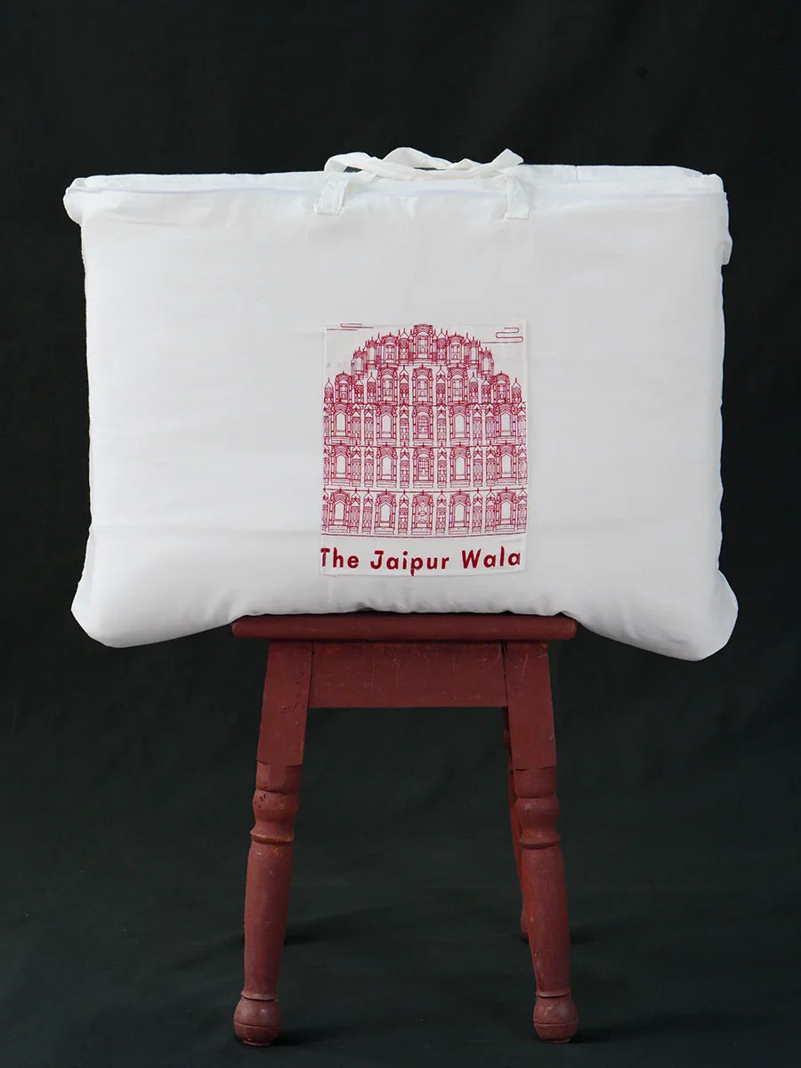 White Beli Organic Muslin Comforter