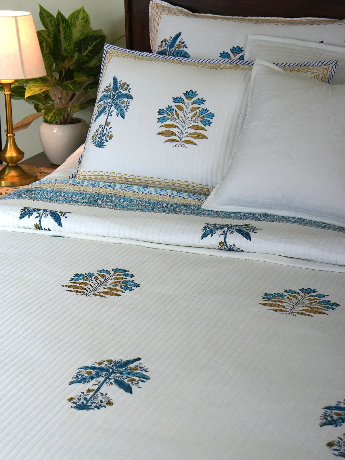 Banana Tree Cotton Bedspread