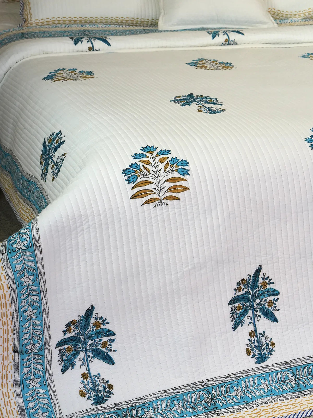 Banana Tree Cotton Bedspread