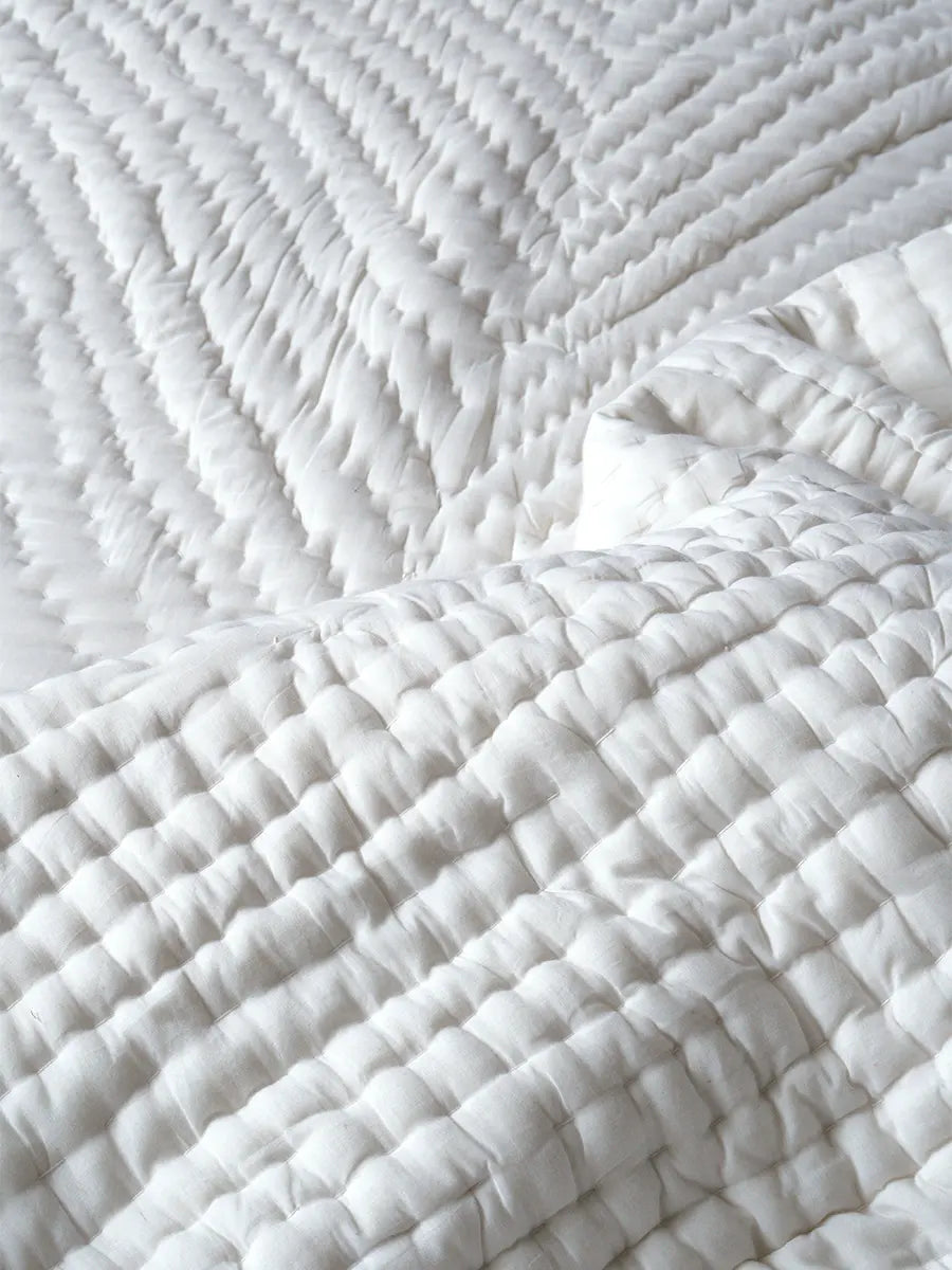 White Organic Muslin Quilt